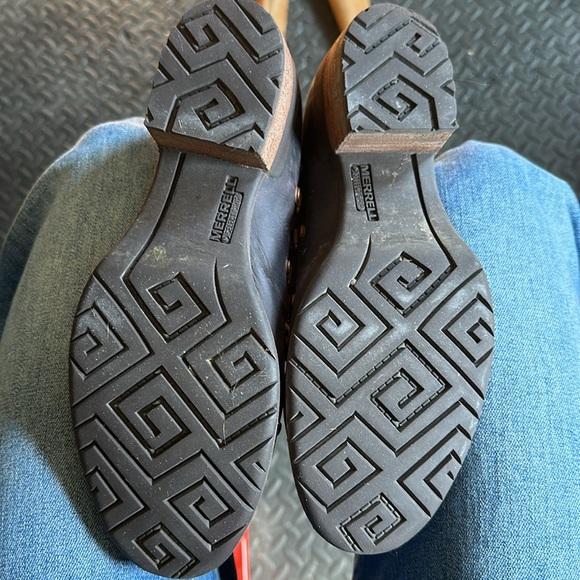 Merrill Shilo II Burgundy size 9 - Picture 10 of 10